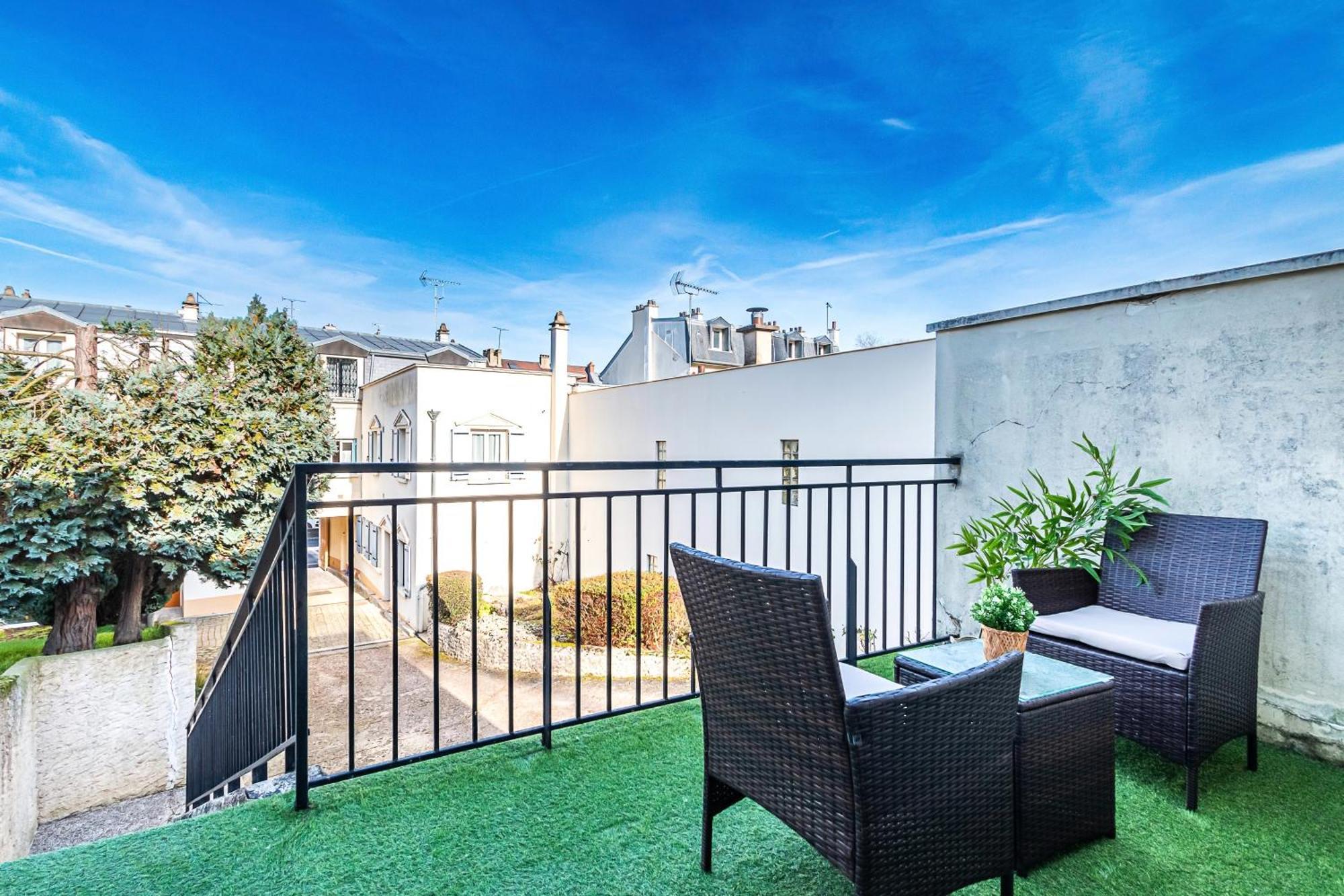 Appart'Hotel Nuiteejour Versailles Saint Cyr L'Ecole 外观 照片