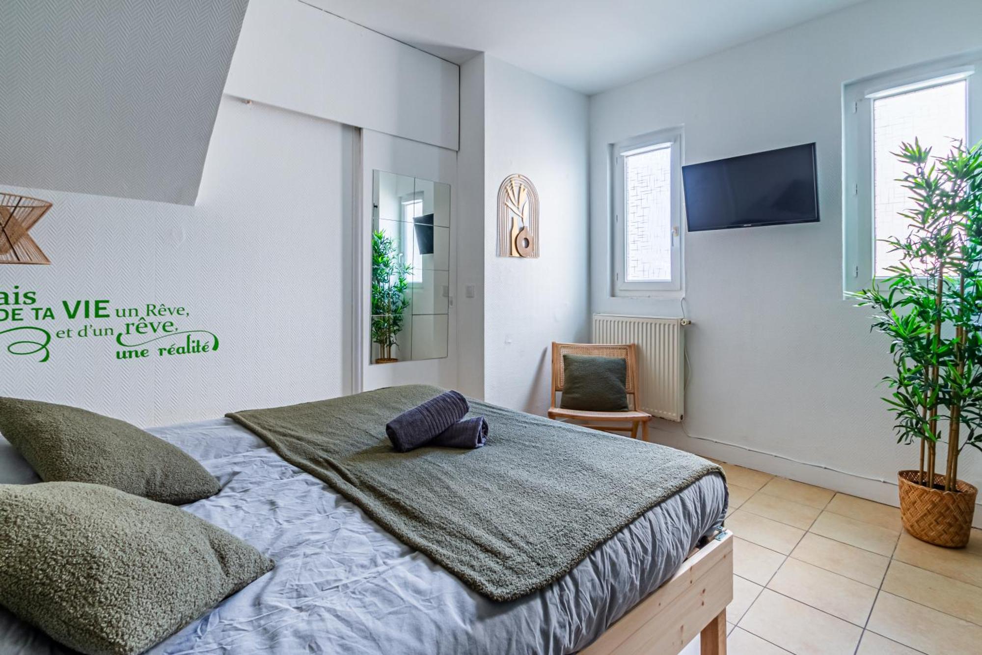 Appart'Hotel Nuiteejour Versailles Saint Cyr L'Ecole 外观 照片