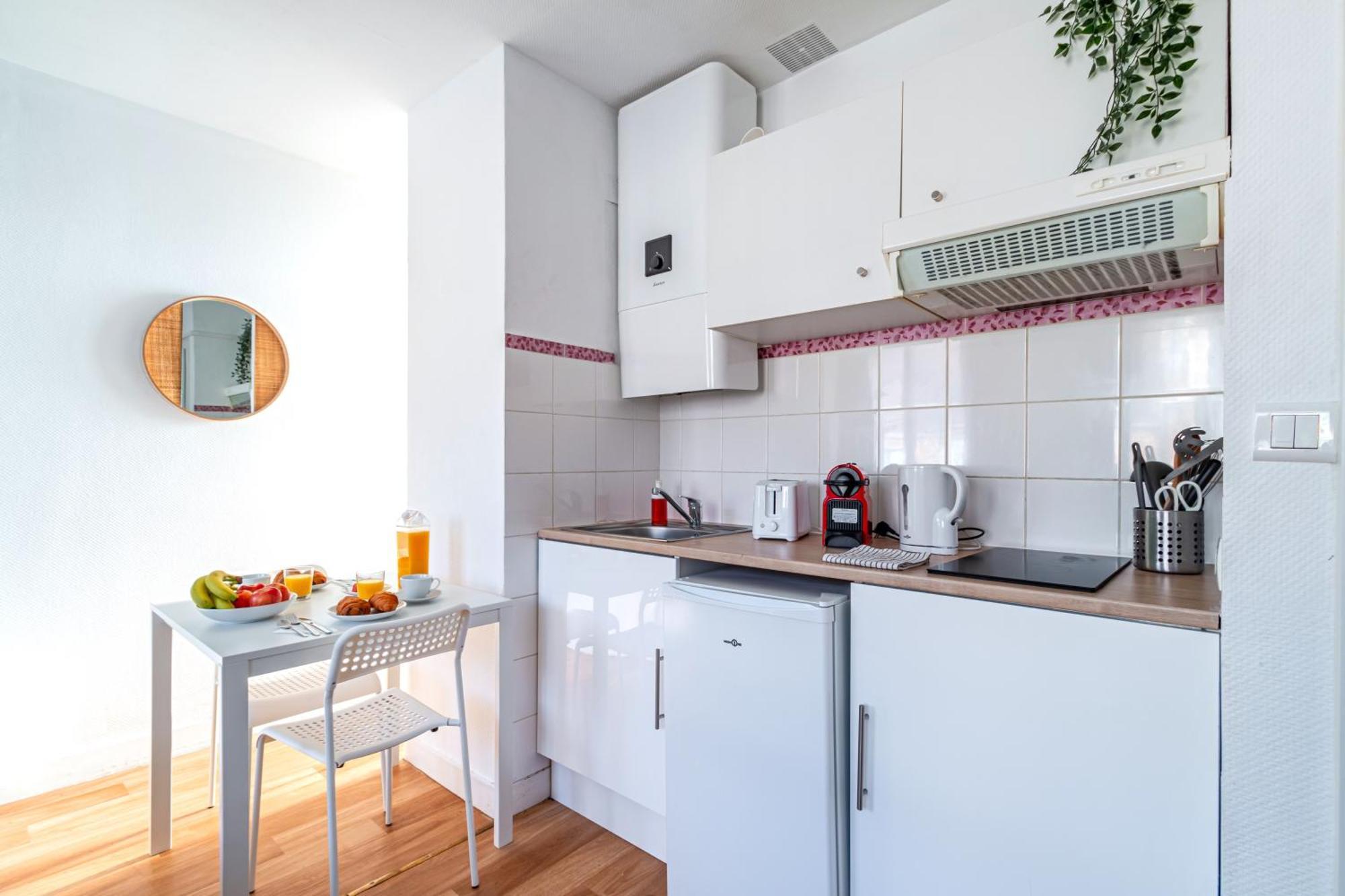 Appart'Hotel Nuiteejour Versailles Saint Cyr L'Ecole 外观 照片